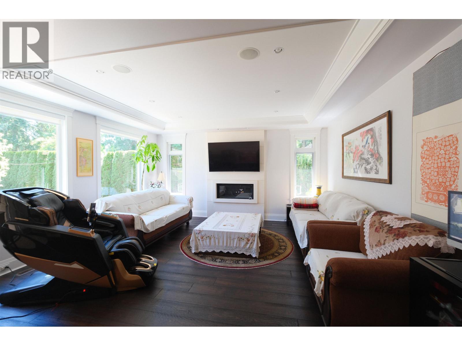 1198 Edgewood Road, North Vancouver, British Columbia  V7R 1Y9 - Photo 3 - R3114226