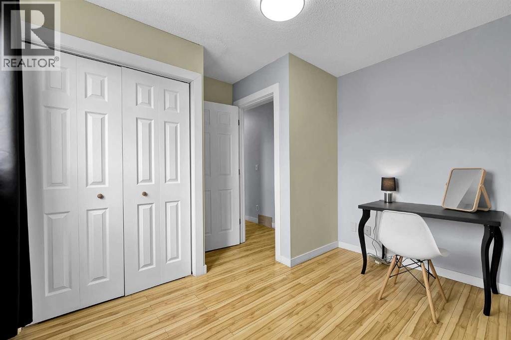44 Strathclair Rise SW, Calgary, Alberta  T3H 1G4 - Photo 21 - A2300232