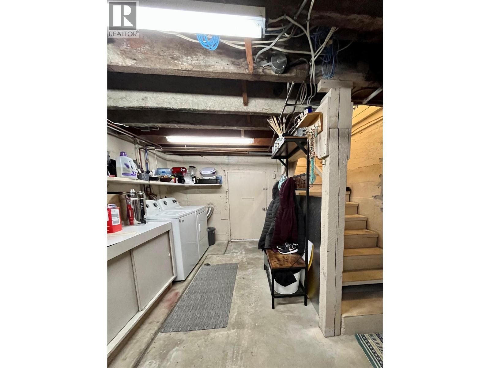 2070 Riverside Avenue, Trail, British Columbia V1R 3Z4 - Photo 35 - 10386082