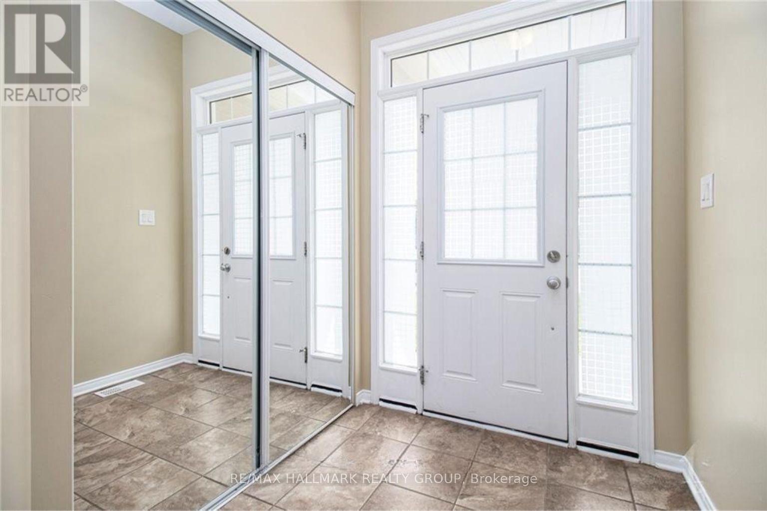 492 Dundonald Drive, Ottawa, Ontario K2J 5S9 - Photo 3 - X13117326