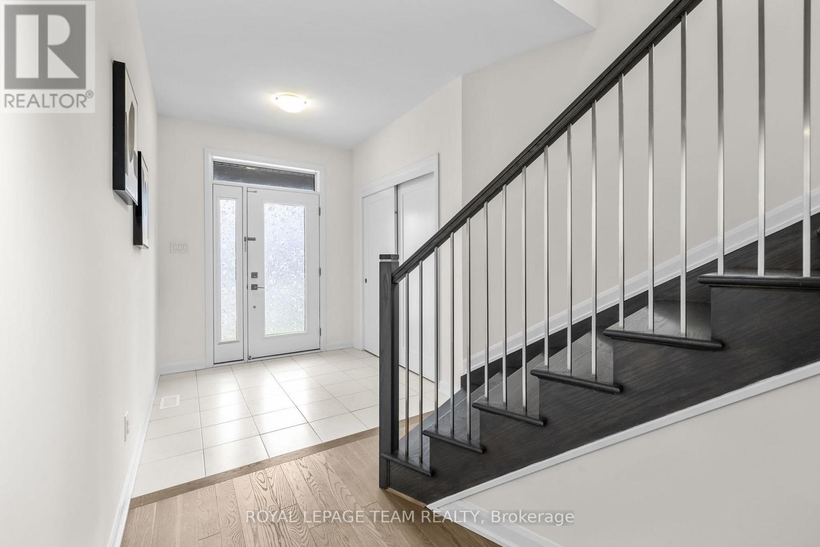 800 Cappamore Drive, Ottawa, Ontario  K2J 6V6 - Photo 2 - X13117328
