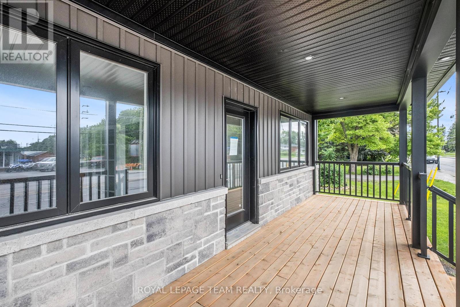6045 Perth Street, Ottawa, Ontario  K0A 2Z0 - Photo 4 - X13117376