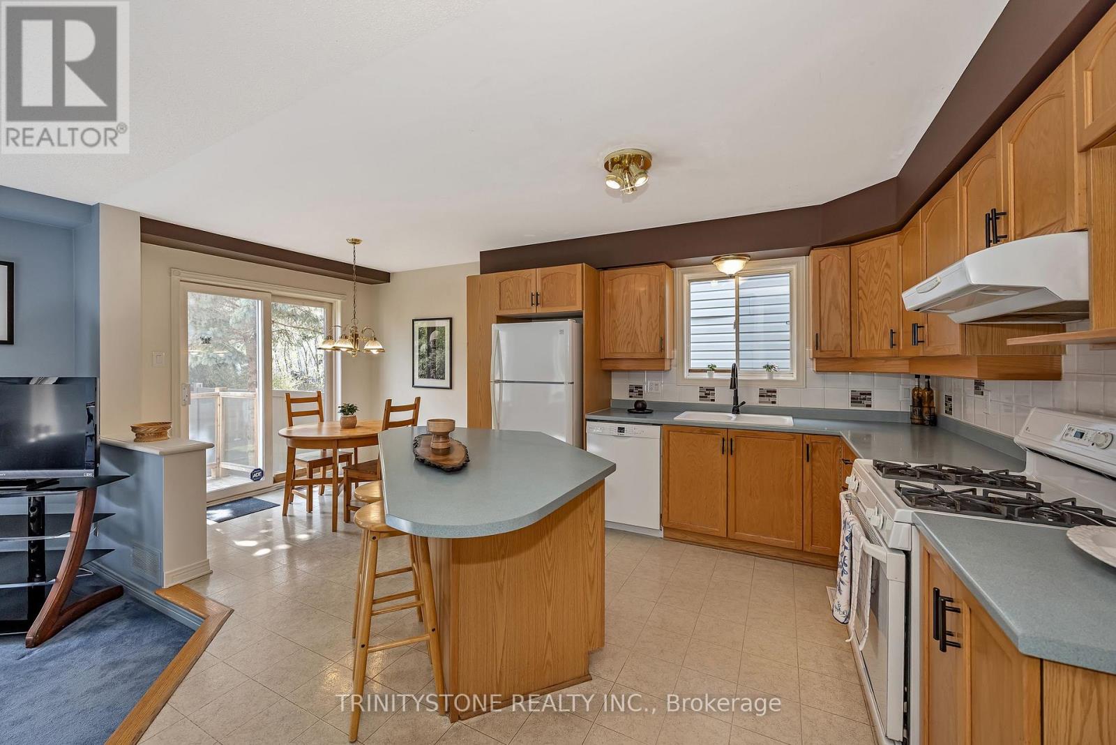 20 Birkendale Drive, Ottawa, Ontario  K2K 2X6 - Photo 11 - X13117390