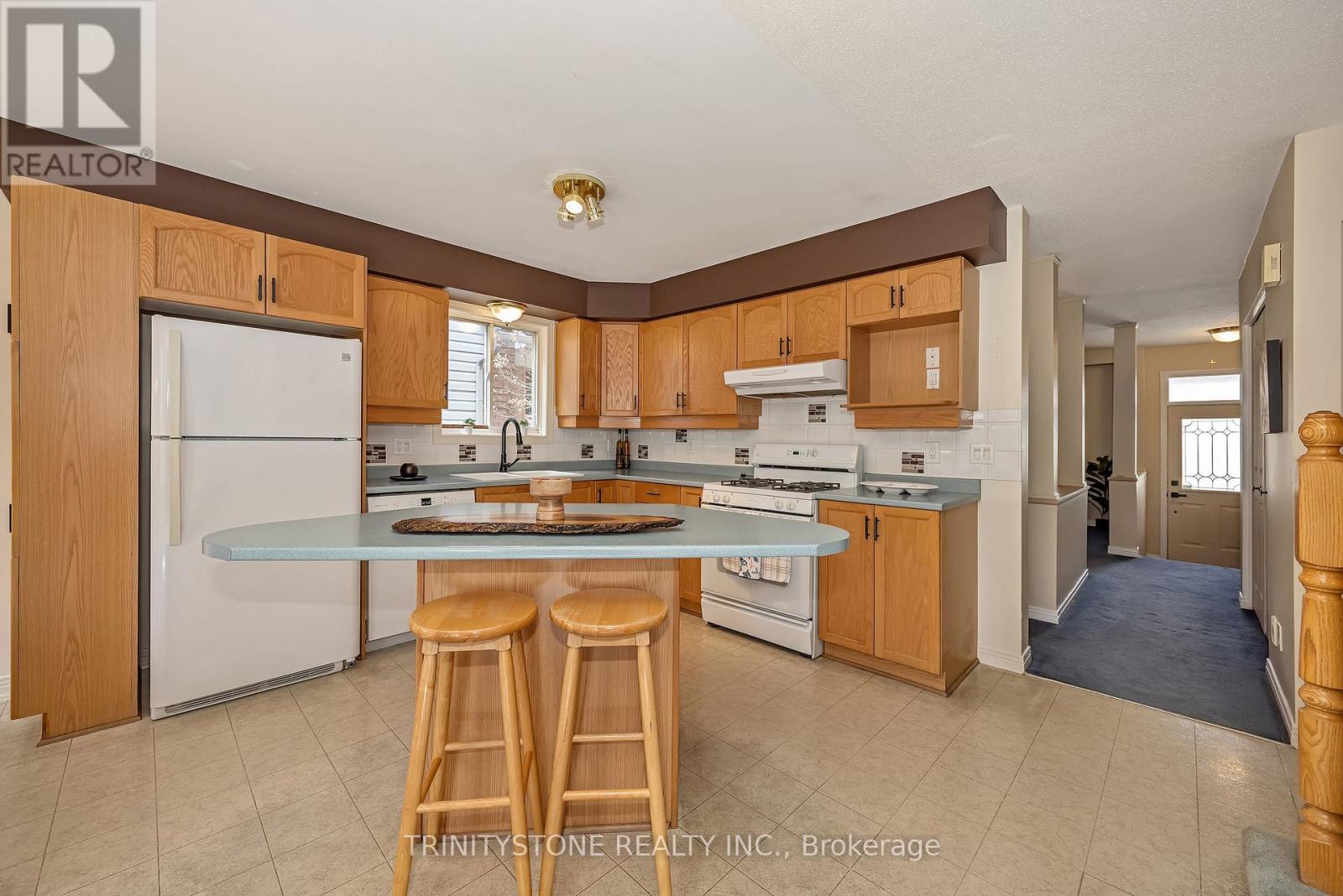 20 Birkendale Drive, Ottawa, Ontario  K2K 2X6 - Photo 12 - X13117390
