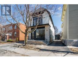 31 COMMANDA WAY, Ottawa, Ontario