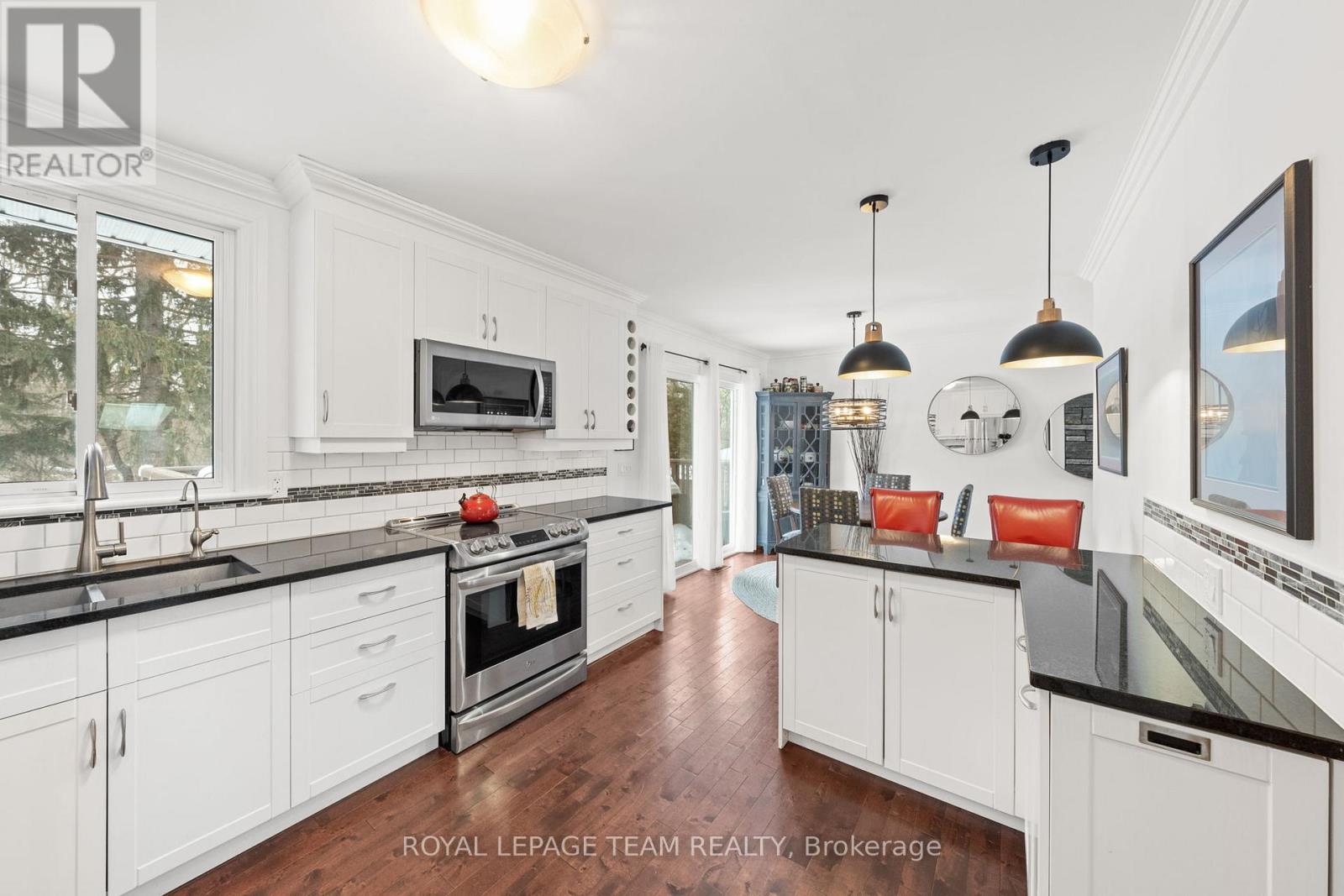 28 Maplehill Way, Ottawa, Ontario  K2C 3H1 - Photo 10 - X13117460