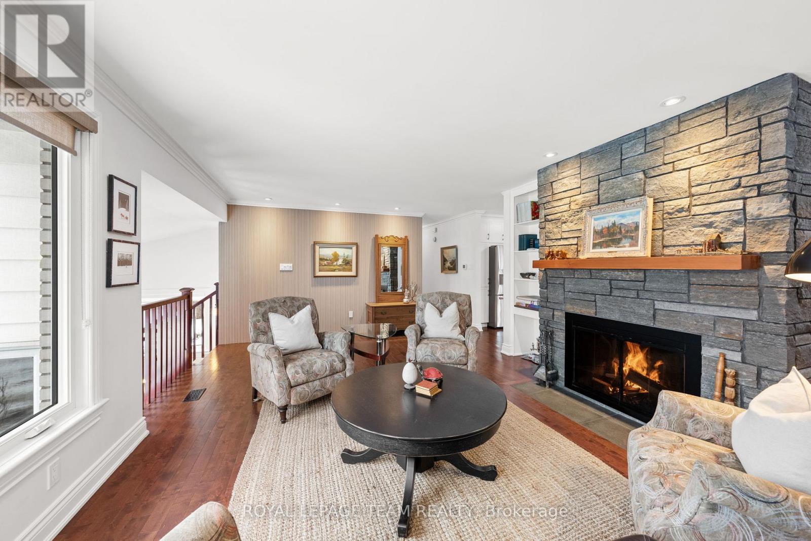 28 Maplehill Way, Ottawa, Ontario  K2C 3H1 - Photo 8 - X13117460