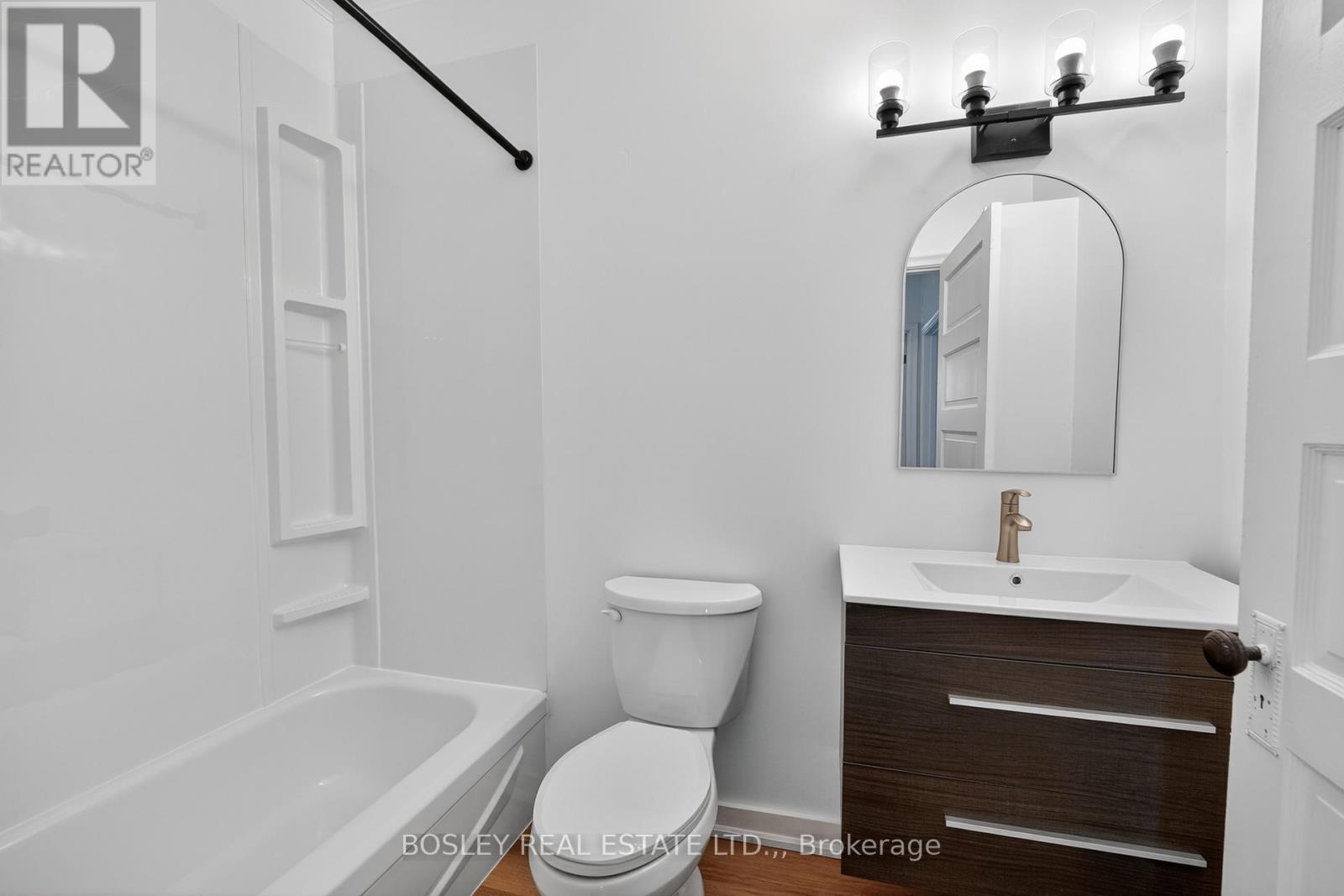 2 - 215 King Street, Niagara-On-The-Lake, Ontario  L0S 1J0 - Photo 11 - X13117482
