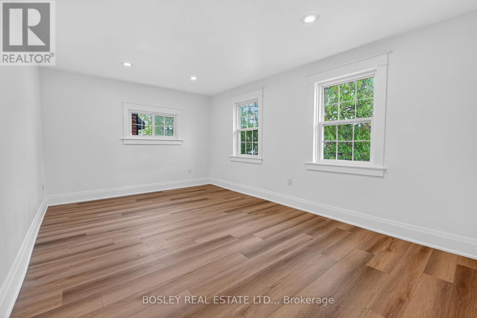 2 - 4 Queen Street, Niagara-On-The-Lake, Ontario  L0S 1J0 - Photo 6 - X13117494