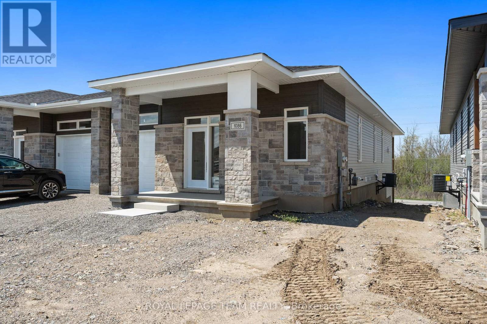 $644,9001086 Moore Street, Brockville, Ontario