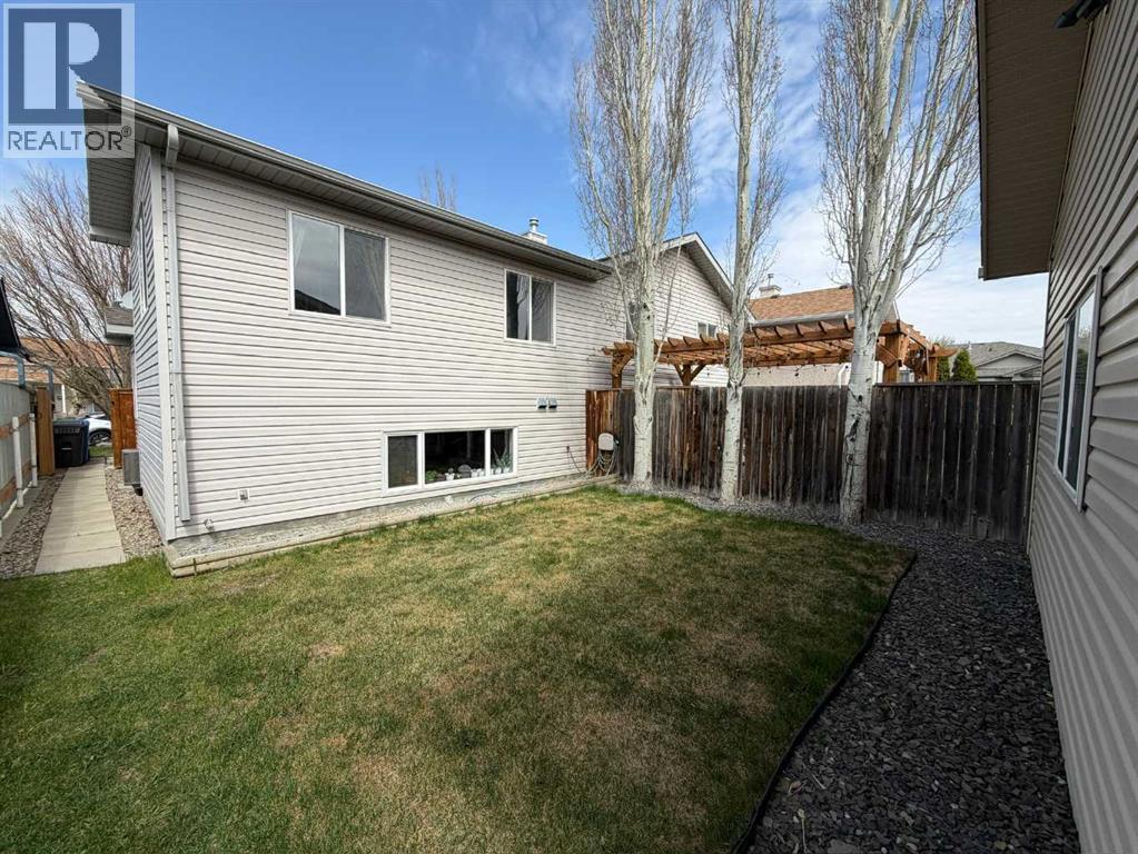 296 Cougar Way N, Lethbridge, Alberta  T1H 6R5 - Photo 14 - A2310451