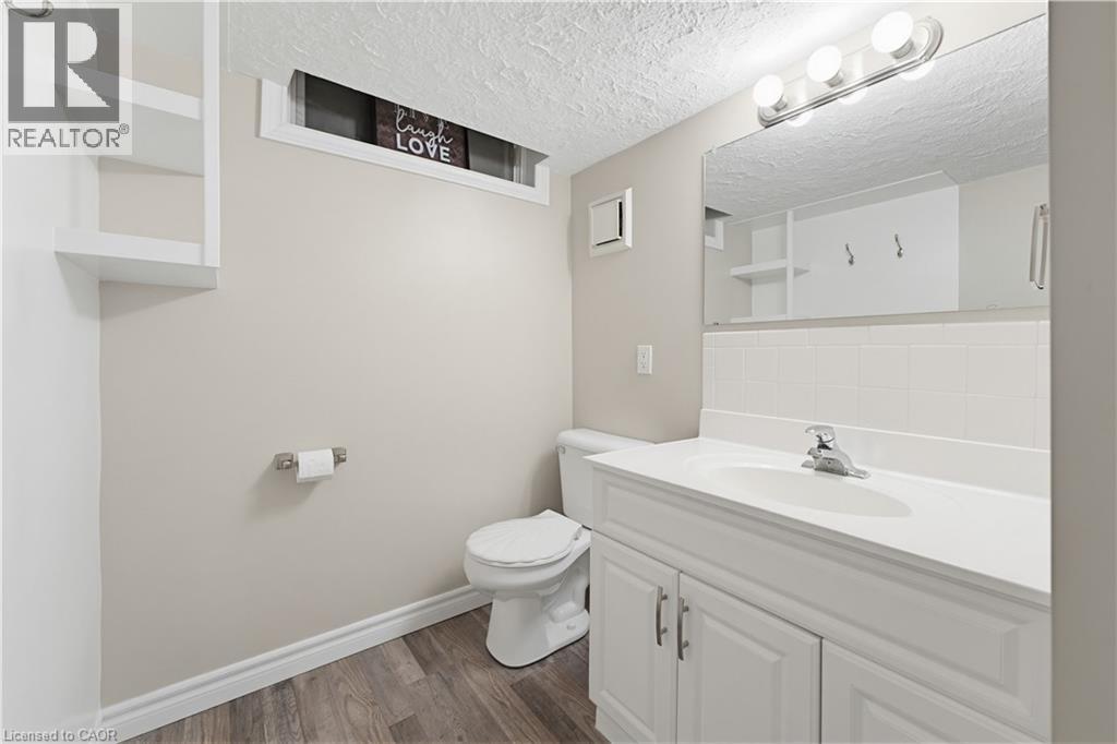 24 Hillmount Street, Kitchener, Ontario  N2C 2C6 - Photo 22 - 40829528