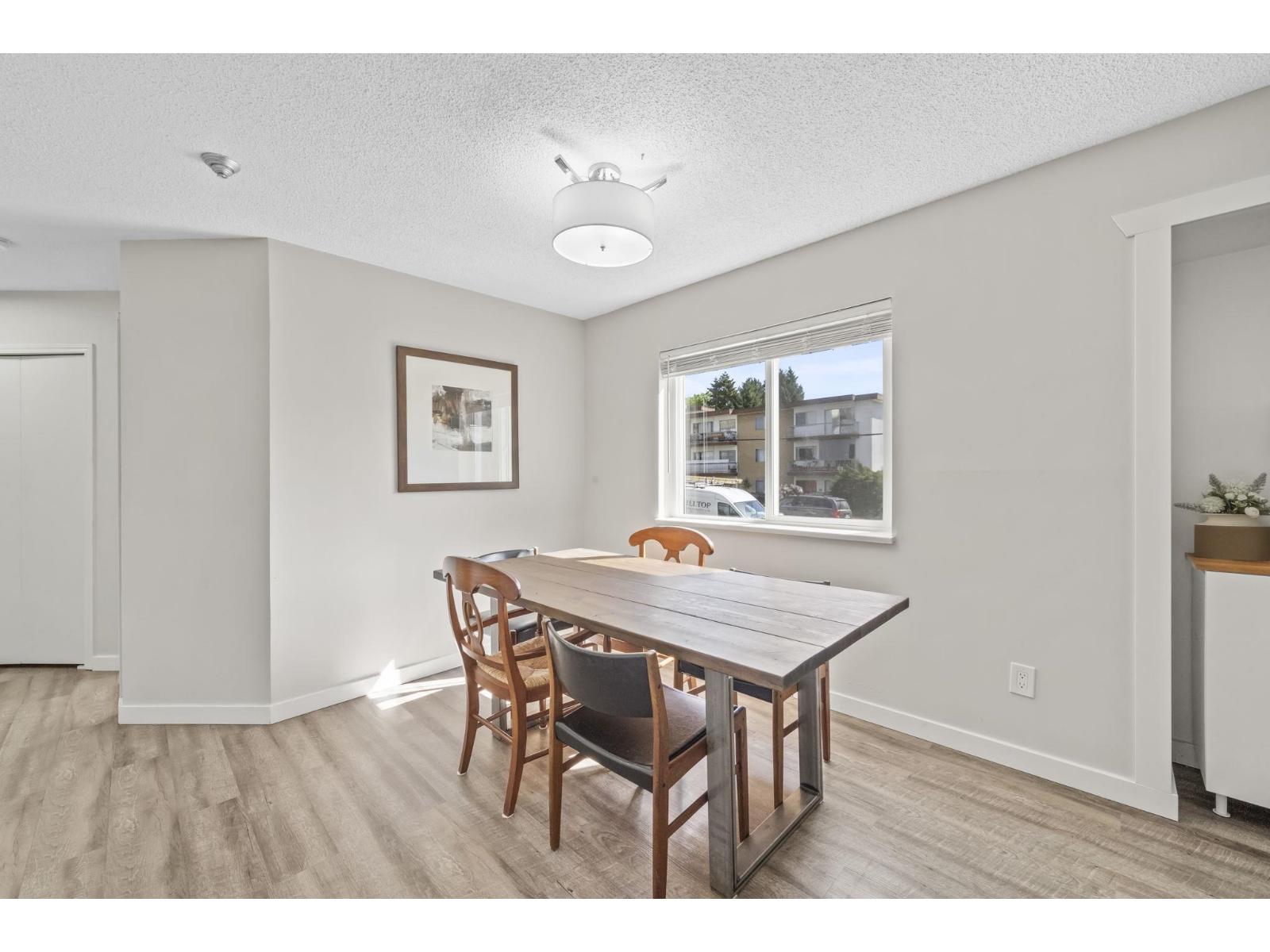 112 1341 George Street, White Rock, British Columbia  V4B 4A1 - Photo 9 - R3122521
