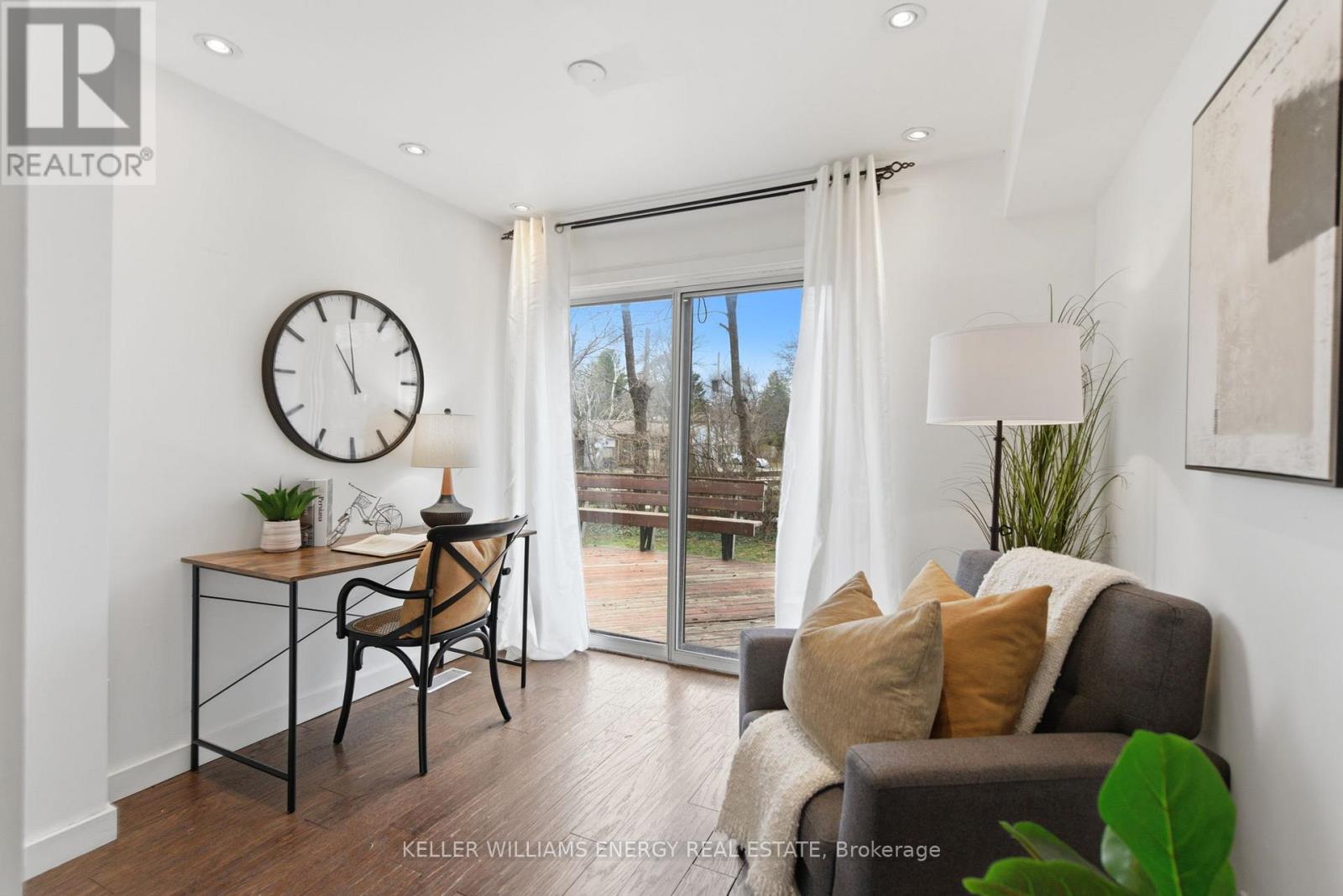 20 Ravenview Drive, Toronto, Ontario  M1E 3M1 - Photo 6 - E13117220