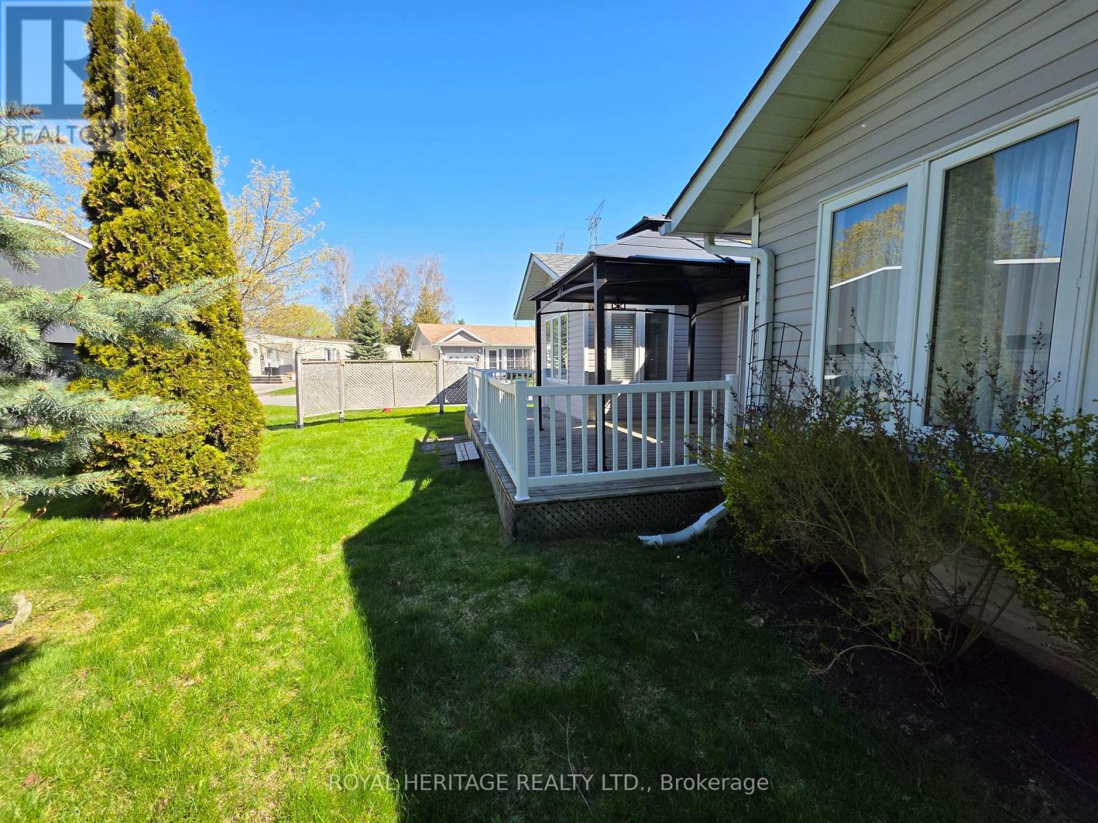 118 Bluffs Road, Clarington, Ontario  L1B 1A8 - Photo 22 - E13117368