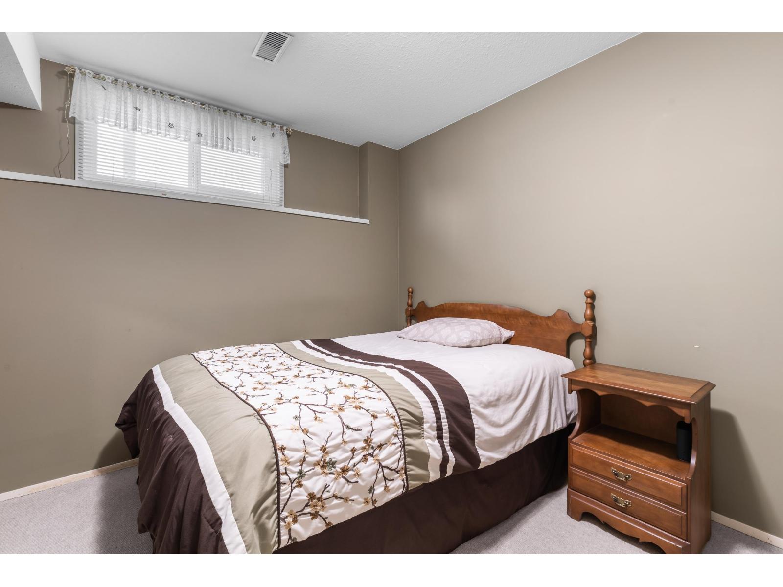 33020 Caithness Place, Abbotsford, British Columbia  V2S 7B2 - Photo 27 - R3121830