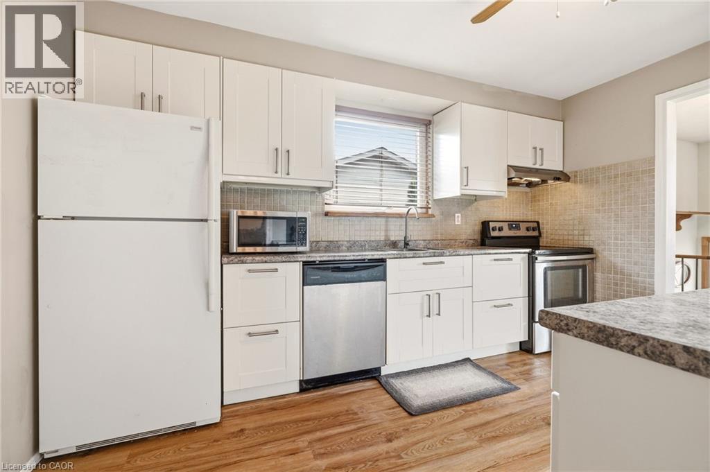 2349 Middlesmoor Crescent, Burlington, Ontario  L7P 3X4 - Photo 13 - 40829559