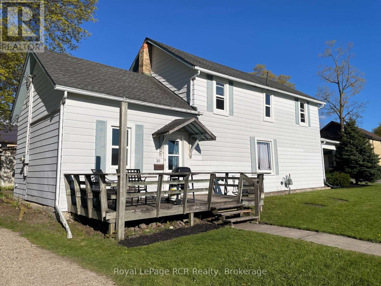 203 Main Street E, Minto, Ontario  N0G 2P0 - Photo 4 - X13117152