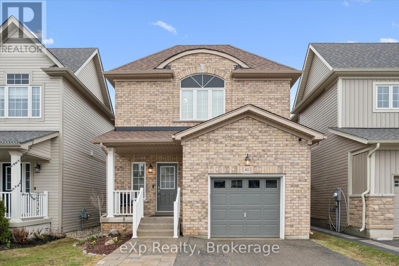 40 Courtney Street, Centre Wellington, Ontario  N1M 0E5 - Photo 2 - X13117204