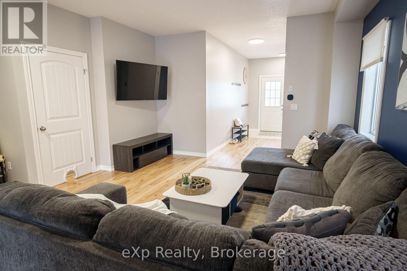 40 Courtney Street, Centre Wellington, Ontario  N1M 0E5 - Photo 6 - X13117204