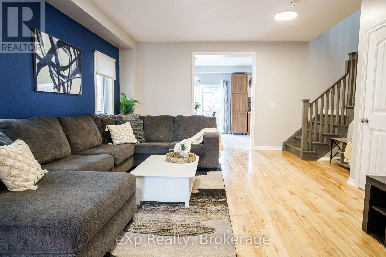 40 Courtney Street, Centre Wellington, Ontario  N1M 0E5 - Photo 8 - X13117204
