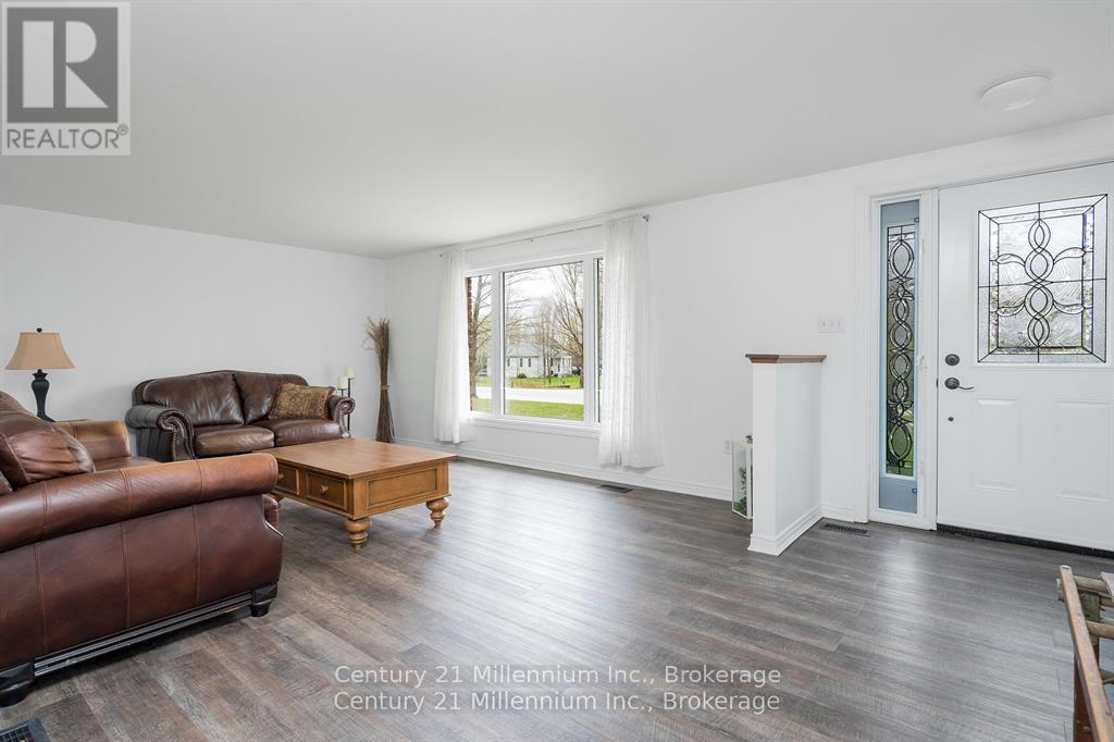 205 Napoleon Street, Grey Highlands, Ontario N0C 1E0 - Photo 20 - X13117226