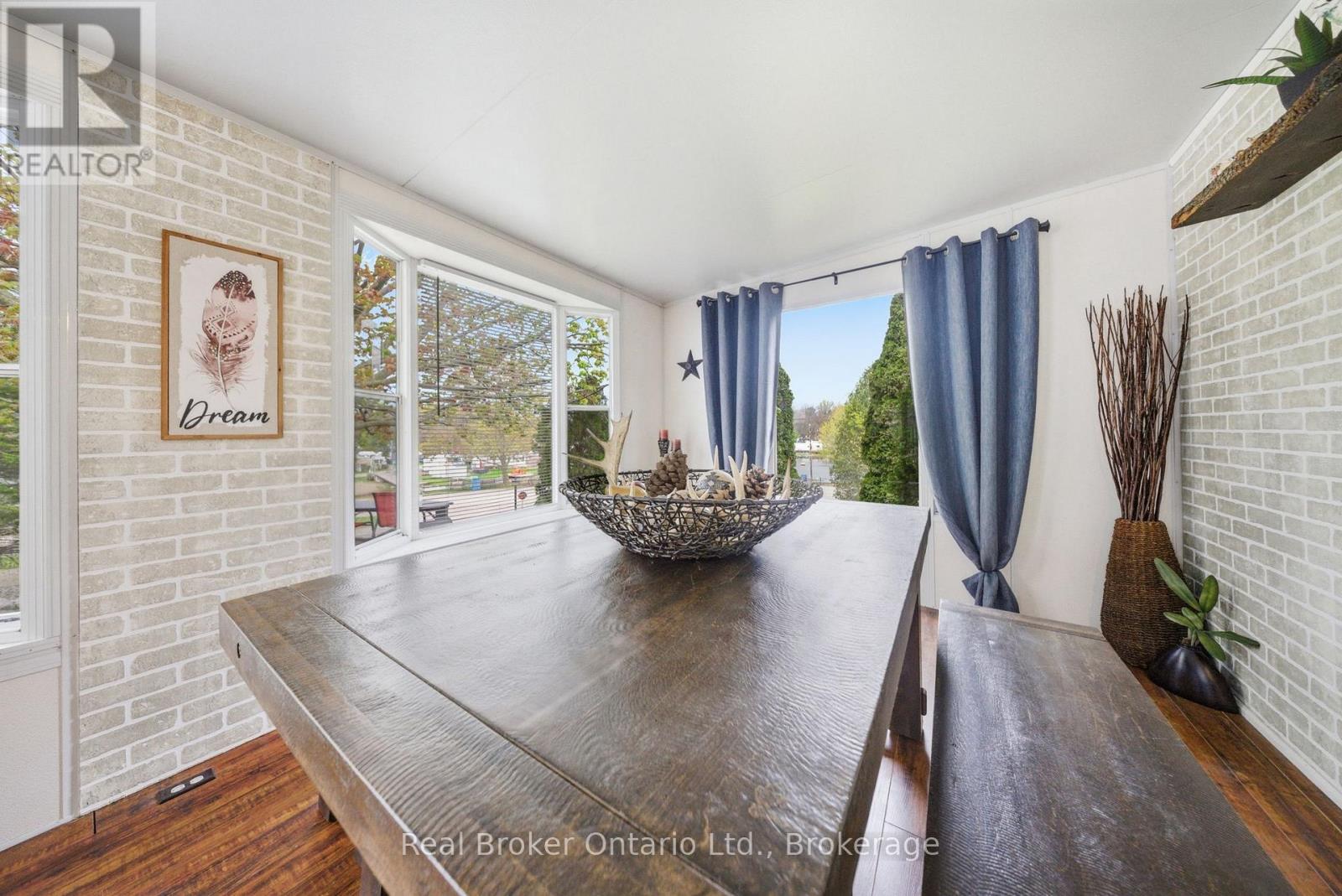 230 Mountain Ash Road, North Dumfries, Ontario  N0B 1E0 - Photo 15 - X13117306