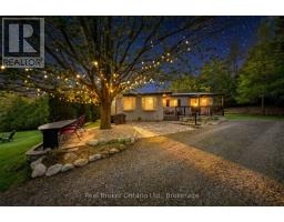 230 MOUNTAIN ASH ROAD, north dumfries, Ontario