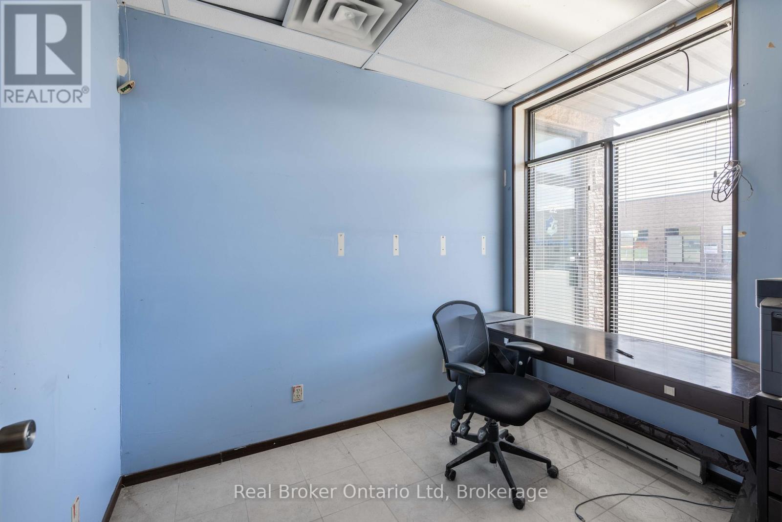 21 - 2045 20th Avenue E, Owen Sound, Ontario  N4K 5N3 - Photo 5 - X13117308
