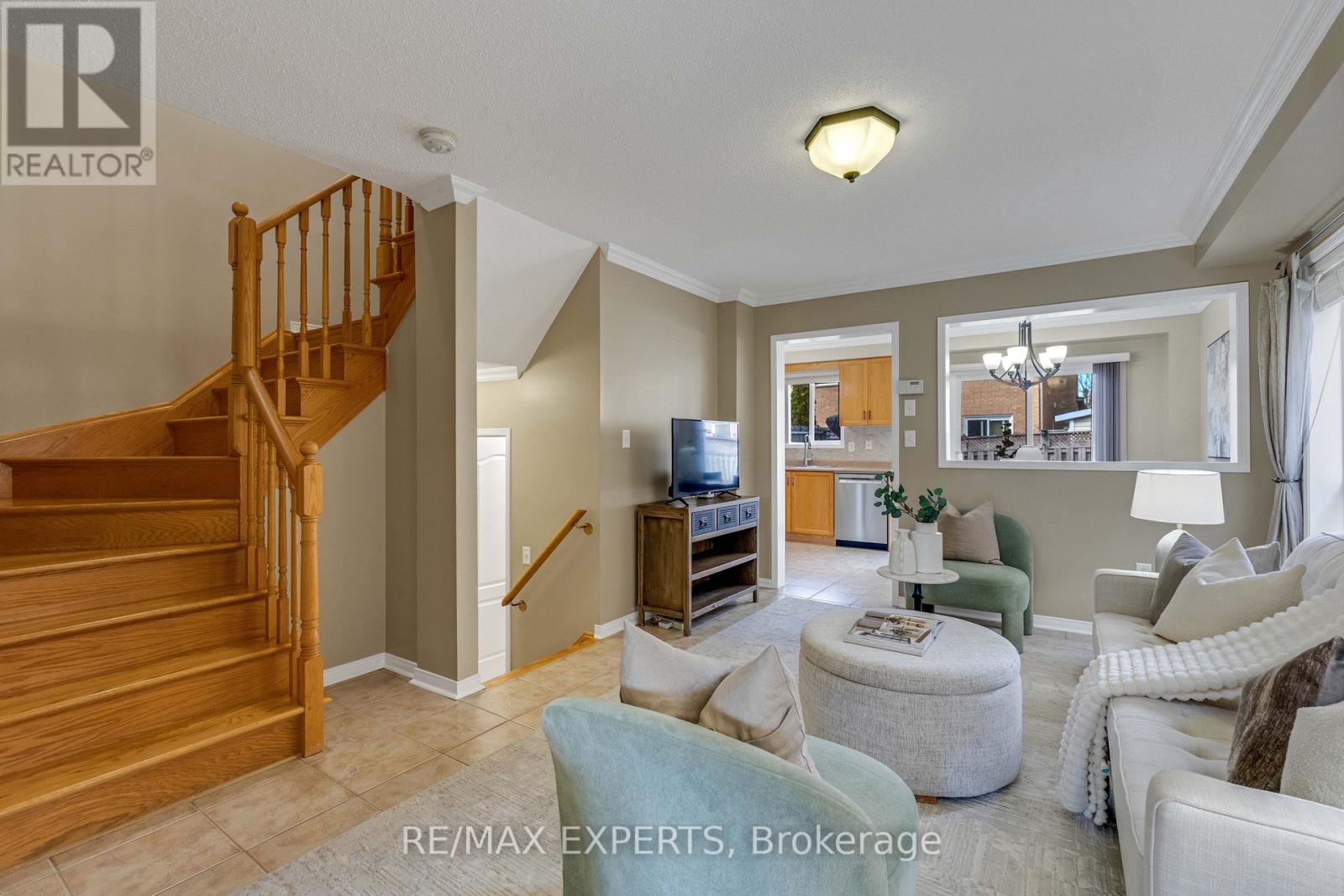 15 Mount Hope Road, Caledon, Ontario  L7E 2V3 - Photo 6 - W13116988