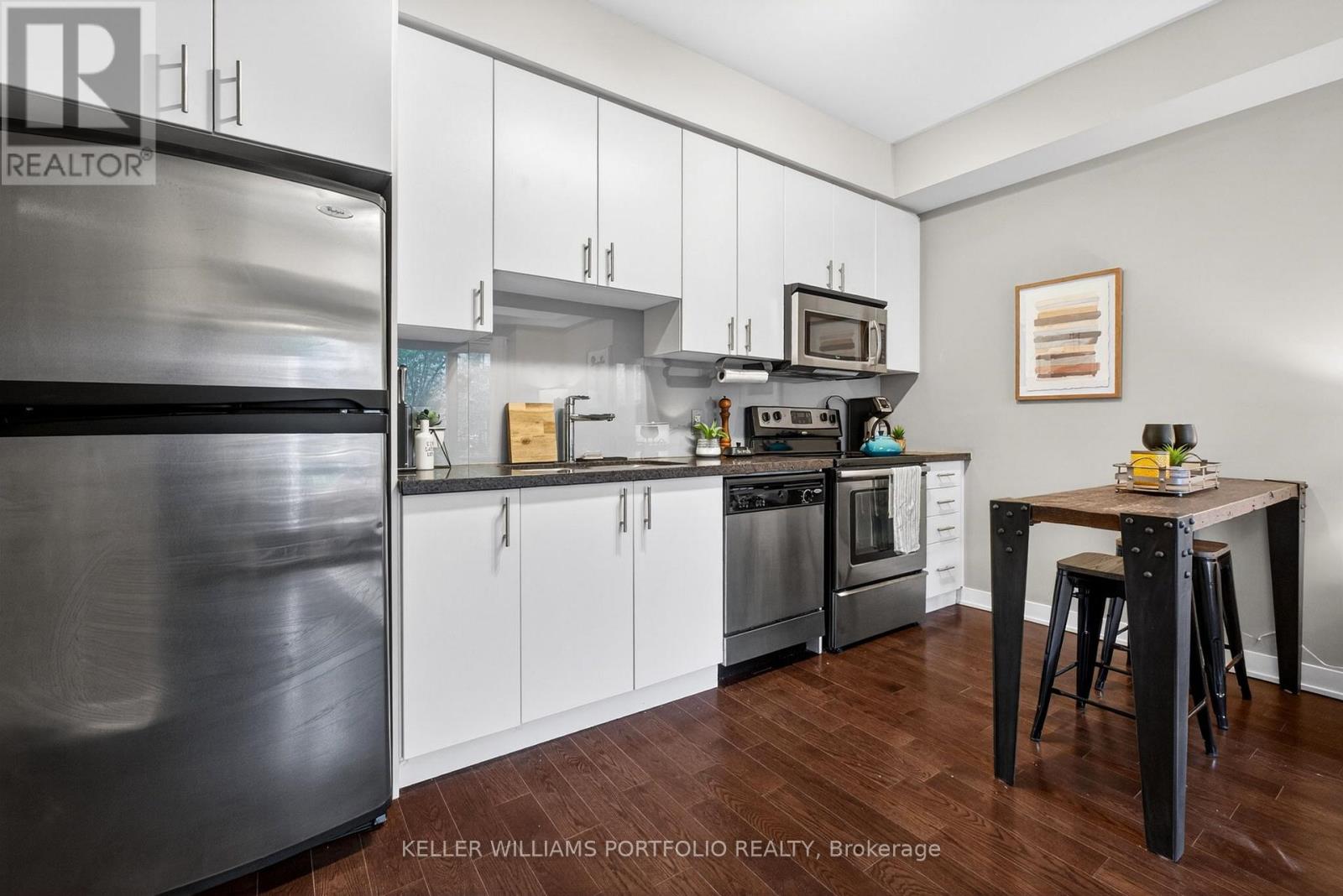 64 Cole Street, Toronto, Ontario  M5A 0A8 - Photo 11 - C13117160