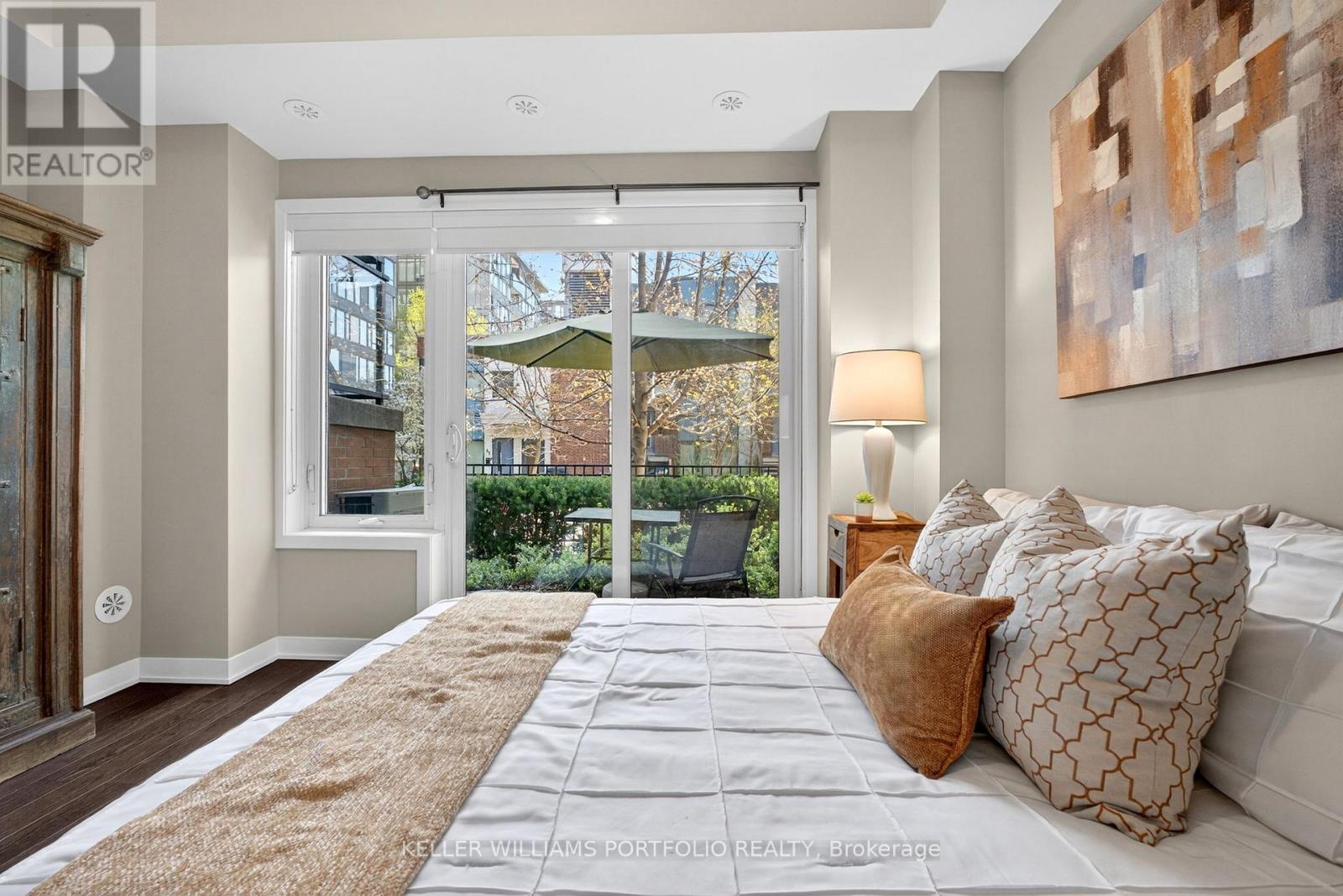 64 Cole Street, Toronto, Ontario  M5A 0A8 - Photo 17 - C13117160