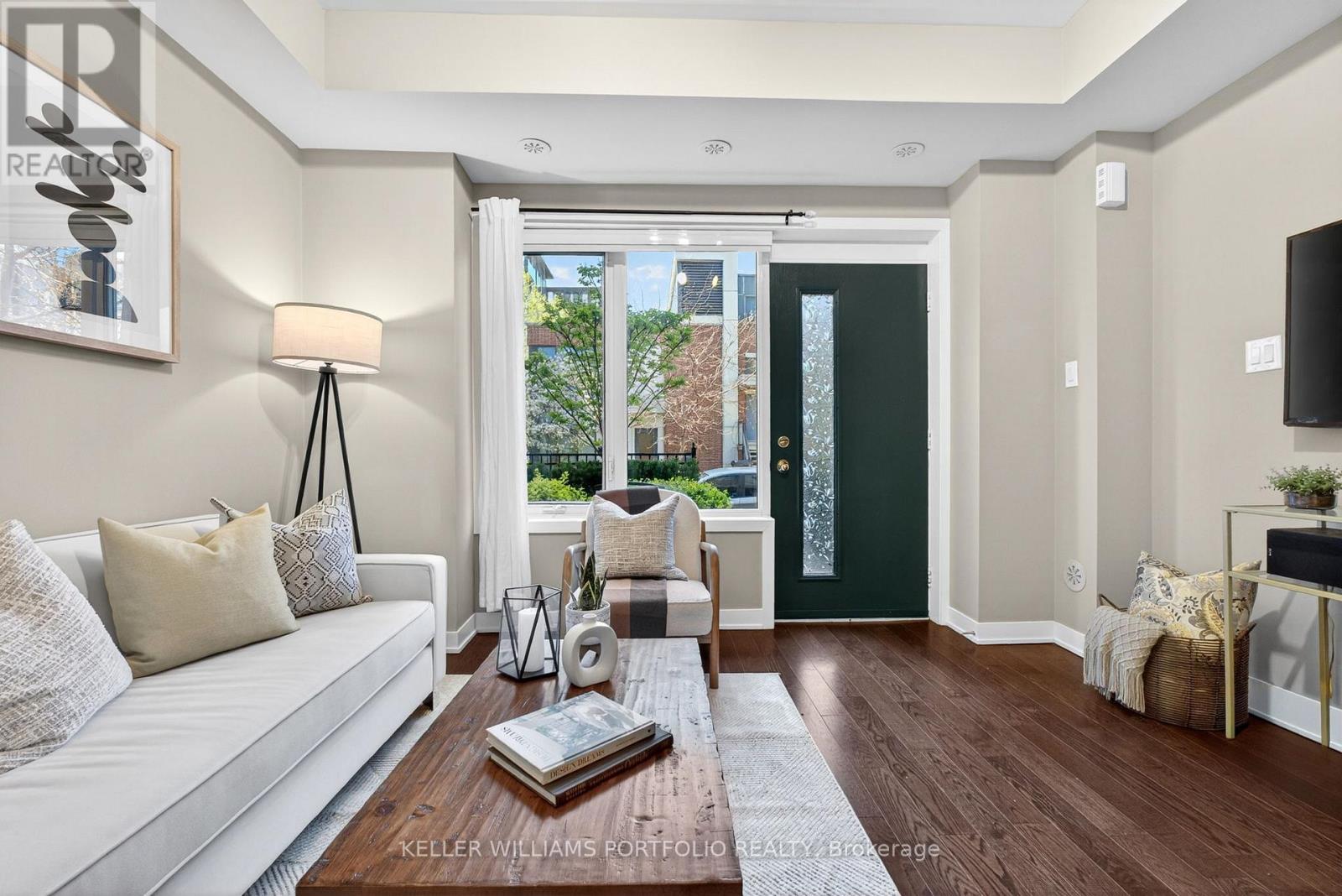 64 Cole Street, Toronto, Ontario  M5A 0A8 - Photo 9 - C13117160