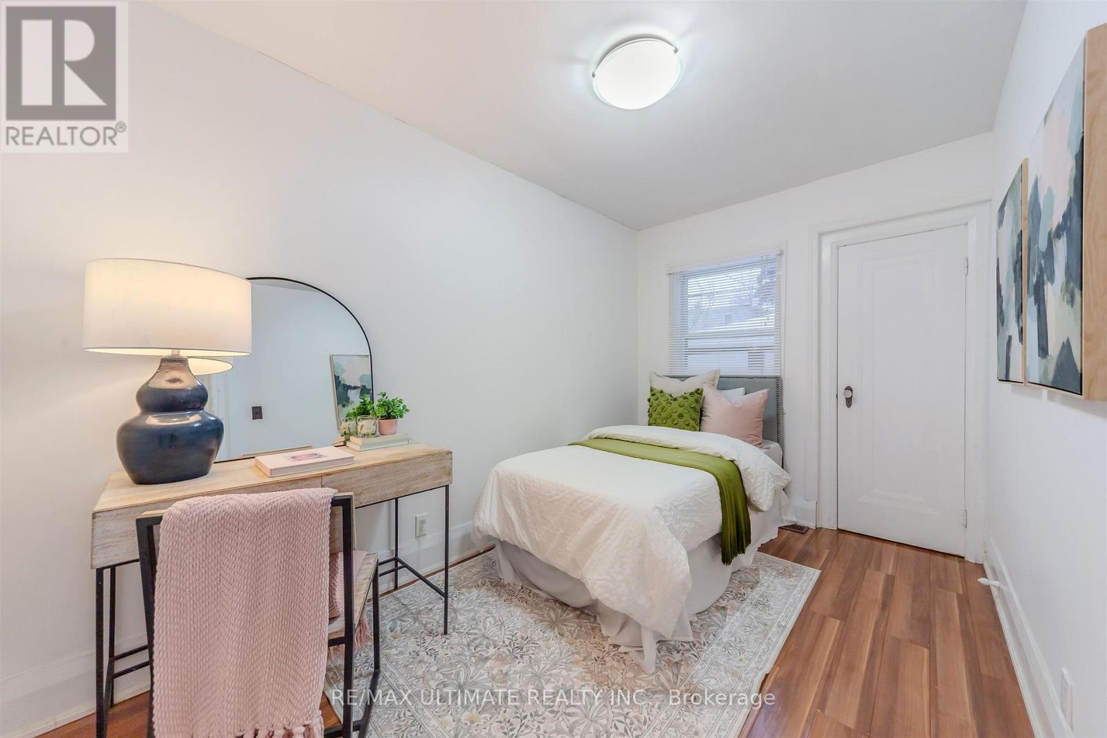 46 Lorindale Avenue, Toronto, Ontario  M5M 3C2 - Photo 20 - C13117172