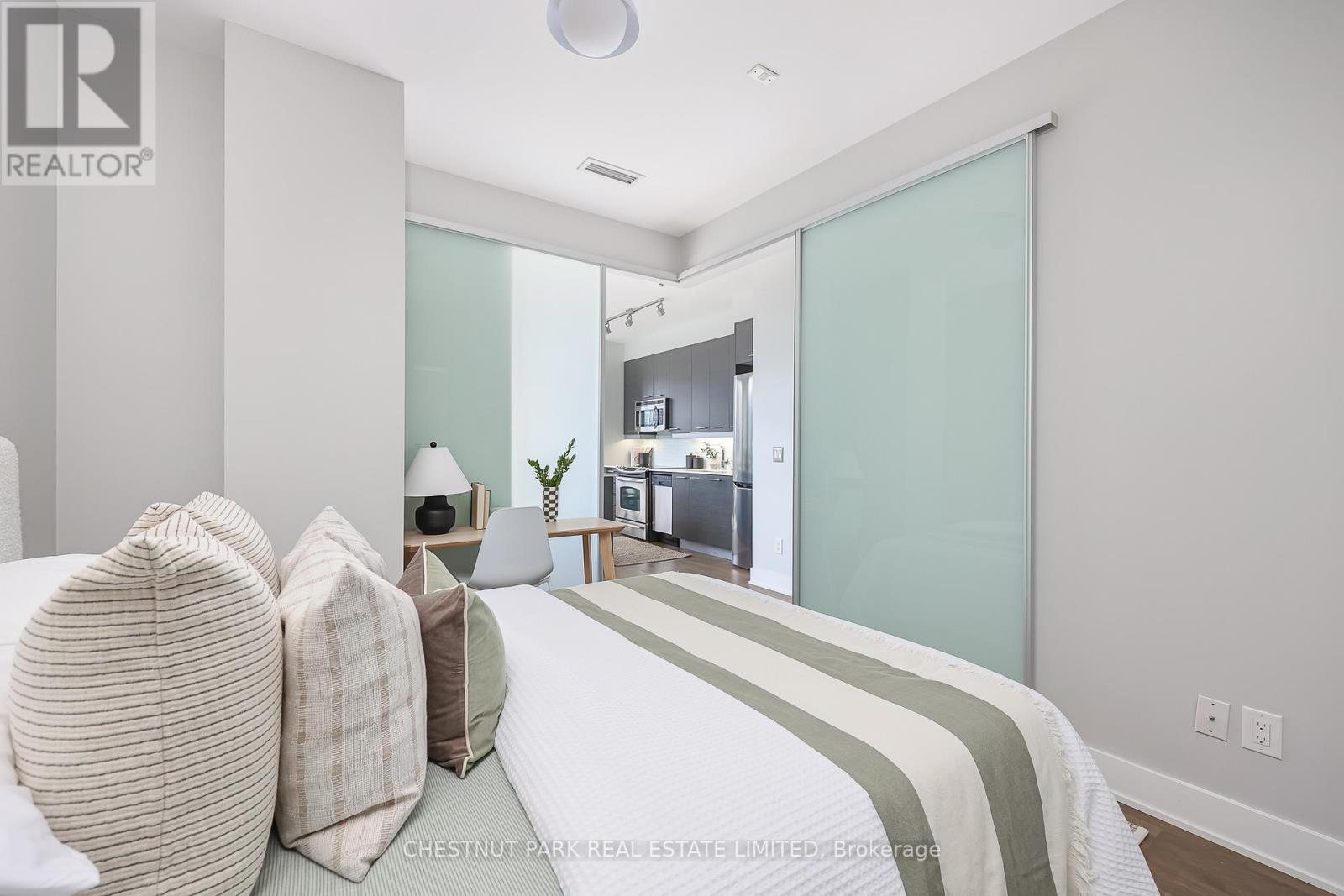 801 - 90 Trinity Street, Toronto, Ontario  M5A 0E4 - Photo 19 - C13117188