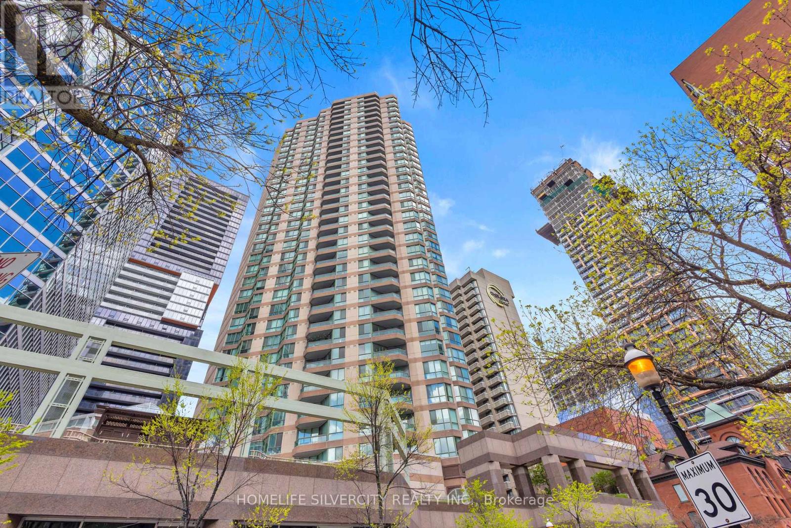 #2900 - 38 Elm Street, Toronto, Ontario  M5G 2K5 - Photo 1 - C13117298