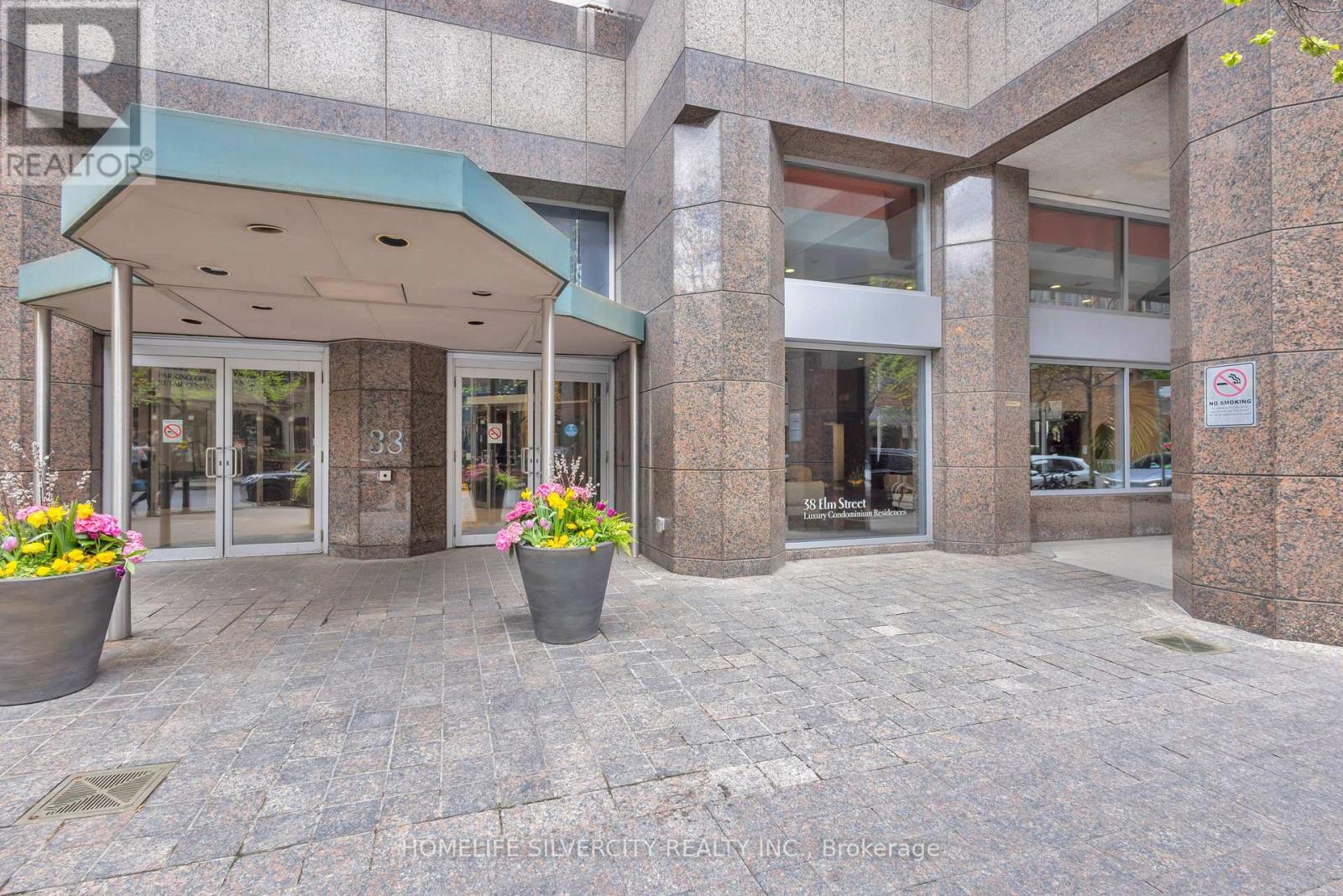 #2900 - 38 Elm Street, Toronto, Ontario  M5G 2K5 - Photo 3 - C13117298
