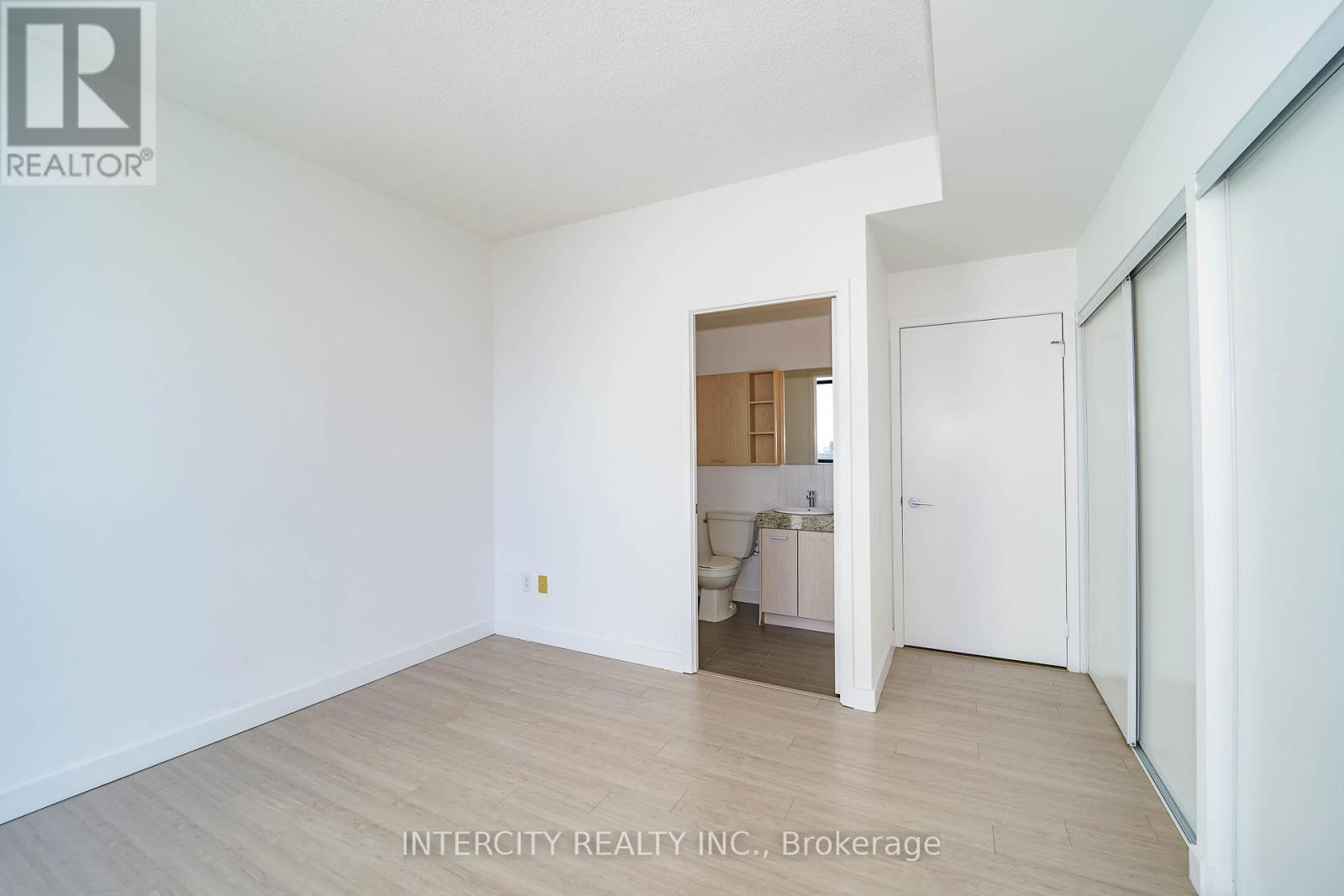 3002 - 29 Singer Court, Toronto, Ontario  M2K 0B3 - Photo 21 - C13117310