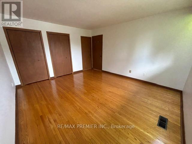 19 Sandbourne Crescent, Toronto, Ontario  M2L 3A5 - Photo 15 - C13117420