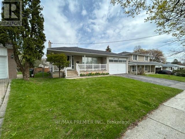 19 Sandbourne Crescent, Toronto, Ontario  M2L 3A5 - Photo 4 - C13117420