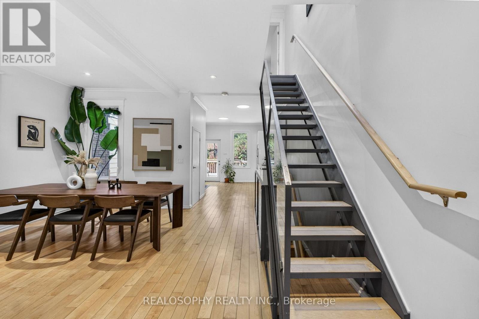 68 Prust Avenue, Toronto, Ontario  M4L 2M8 - Photo 11 - E13117248