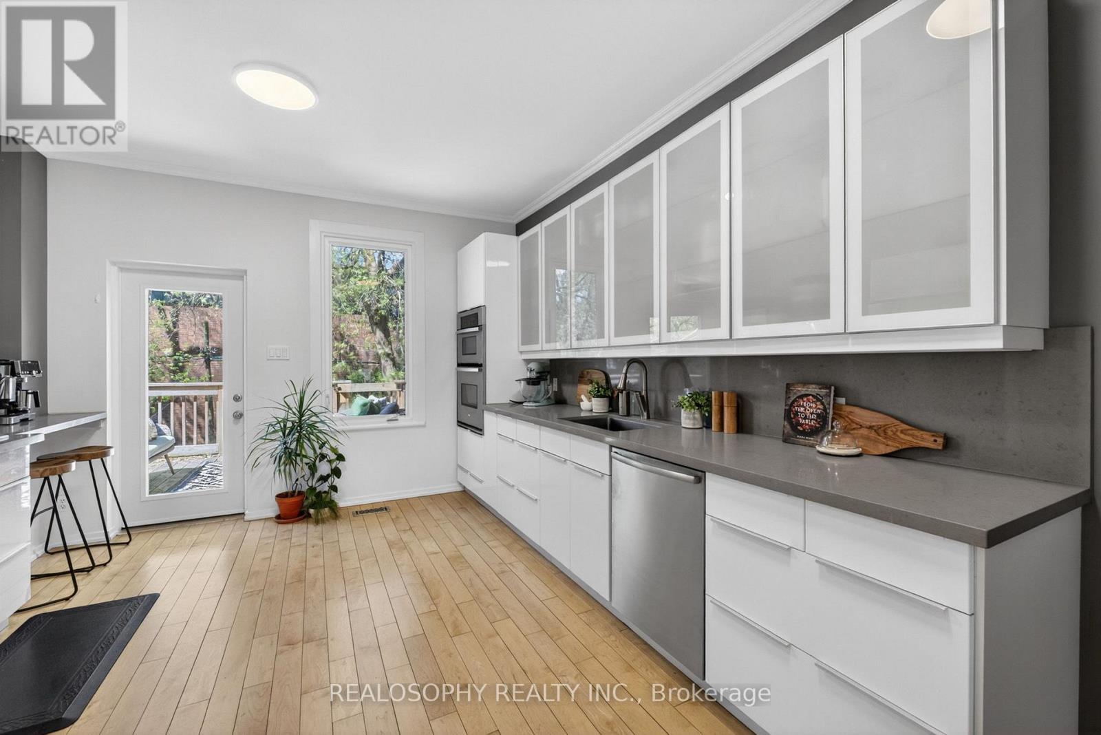 68 Prust Avenue, Toronto, Ontario  M4L 2M8 - Photo 15 - E13117248