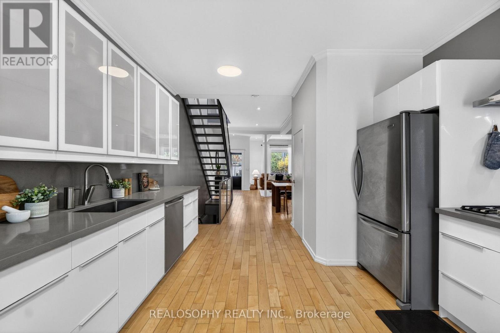68 Prust Avenue, Toronto, Ontario  M4L 2M8 - Photo 20 - E13117248