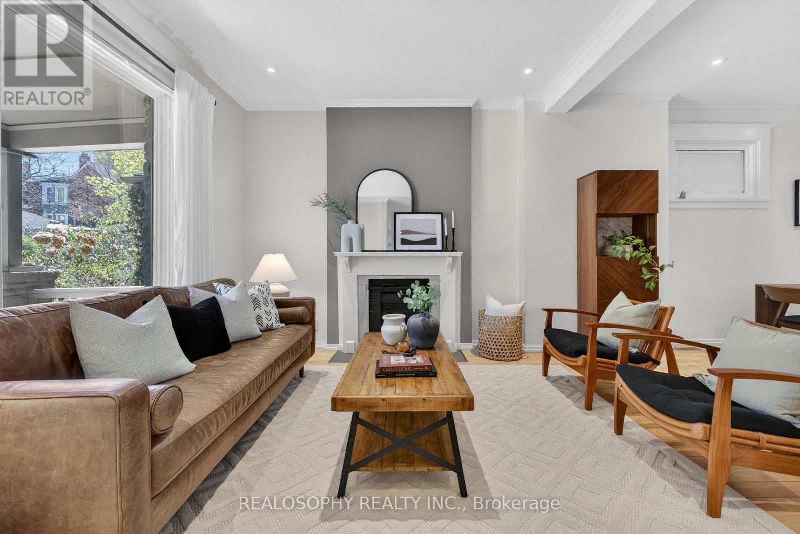 68 Prust Avenue, Toronto, Ontario  M4L 2M8 - Photo 7 - E13117248