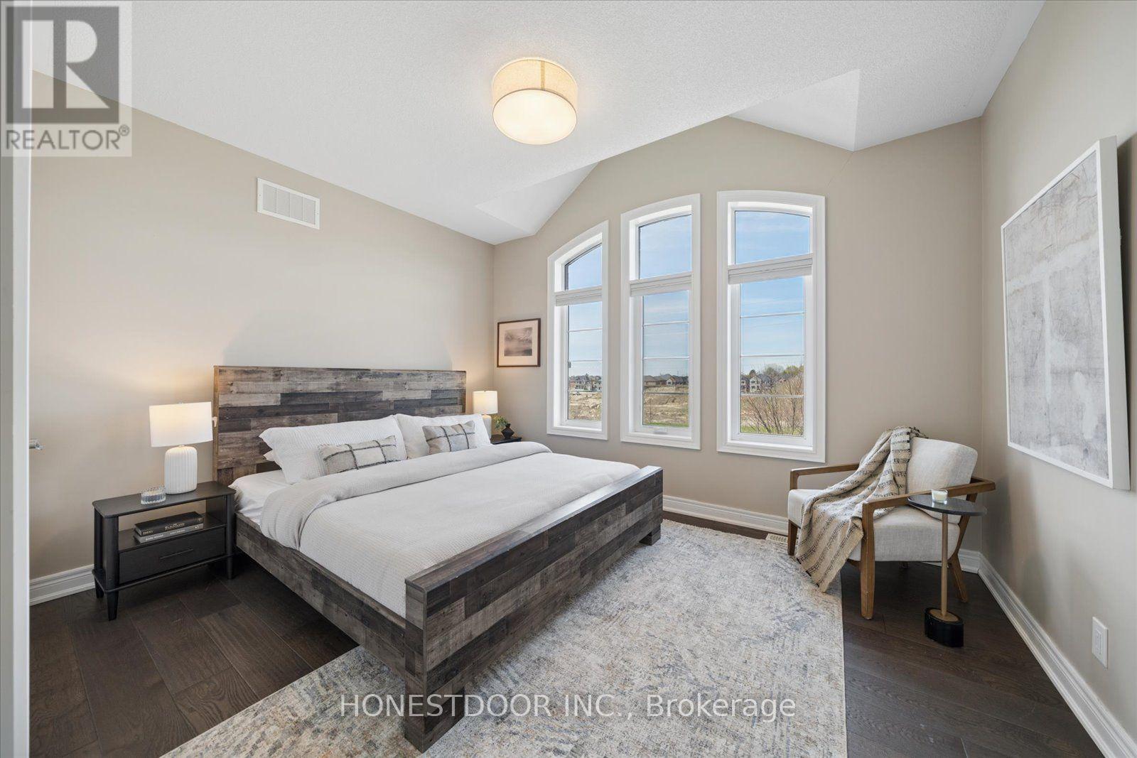 5 Blenheim Circle, Whitby, Ontario  L1P 0E3 - Photo 28 - E13117292