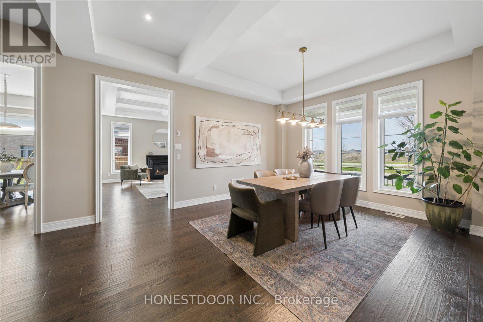5 Blenheim Circle, Whitby, Ontario  L1P 0E3 - Photo 8 - E13117292