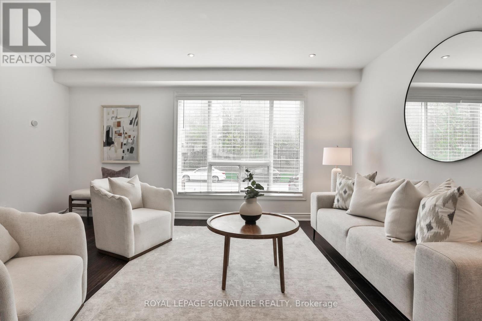 280 Gowan Avenue, Toronto, Ontario  M4J 2K6 - Photo 12 - E13117334