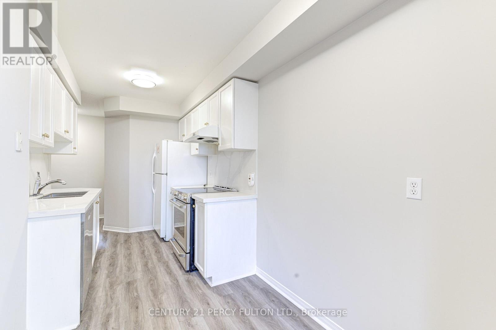 907 - 28 Rosebank Drive, Toronto, Ontario  M1B 5Z1 - Photo 15 - E13117370