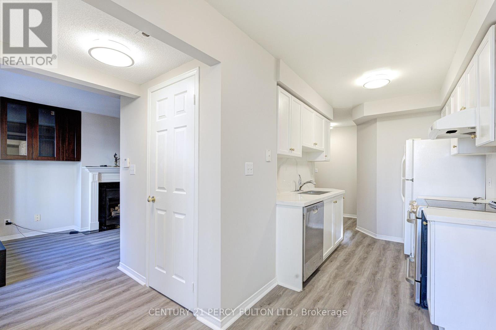 907 - 28 Rosebank Drive, Toronto, Ontario  M1B 5Z1 - Photo 16 - E13117370