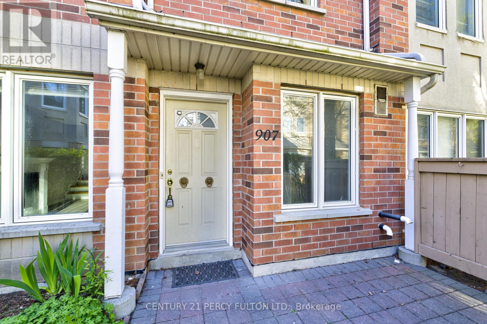 907 - 28 Rosebank Drive, Toronto, Ontario  M1B 5Z1 - Photo 4 - E13117370